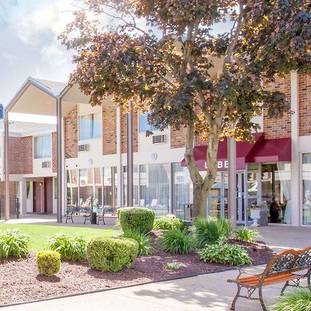 Travelodge By Wyndham Jackson Bagian luar foto